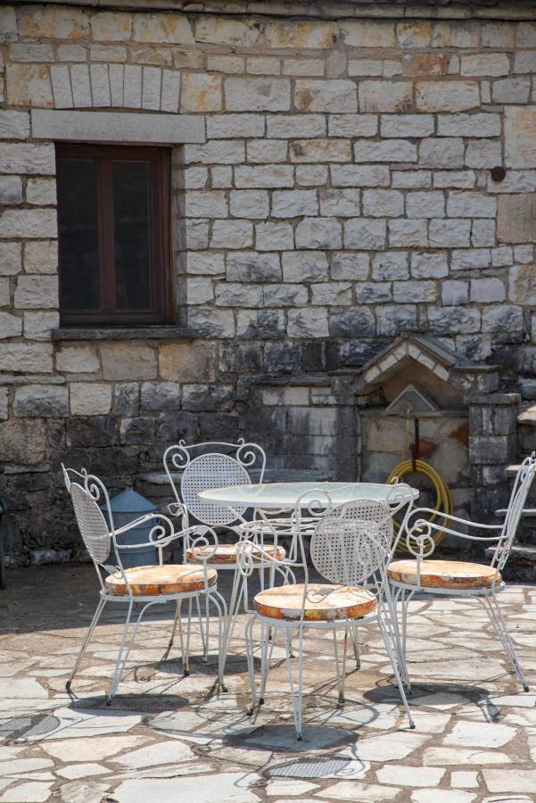 Cozy Traditional House In Kato Pedina- To Petrino Villa Buitenkant foto